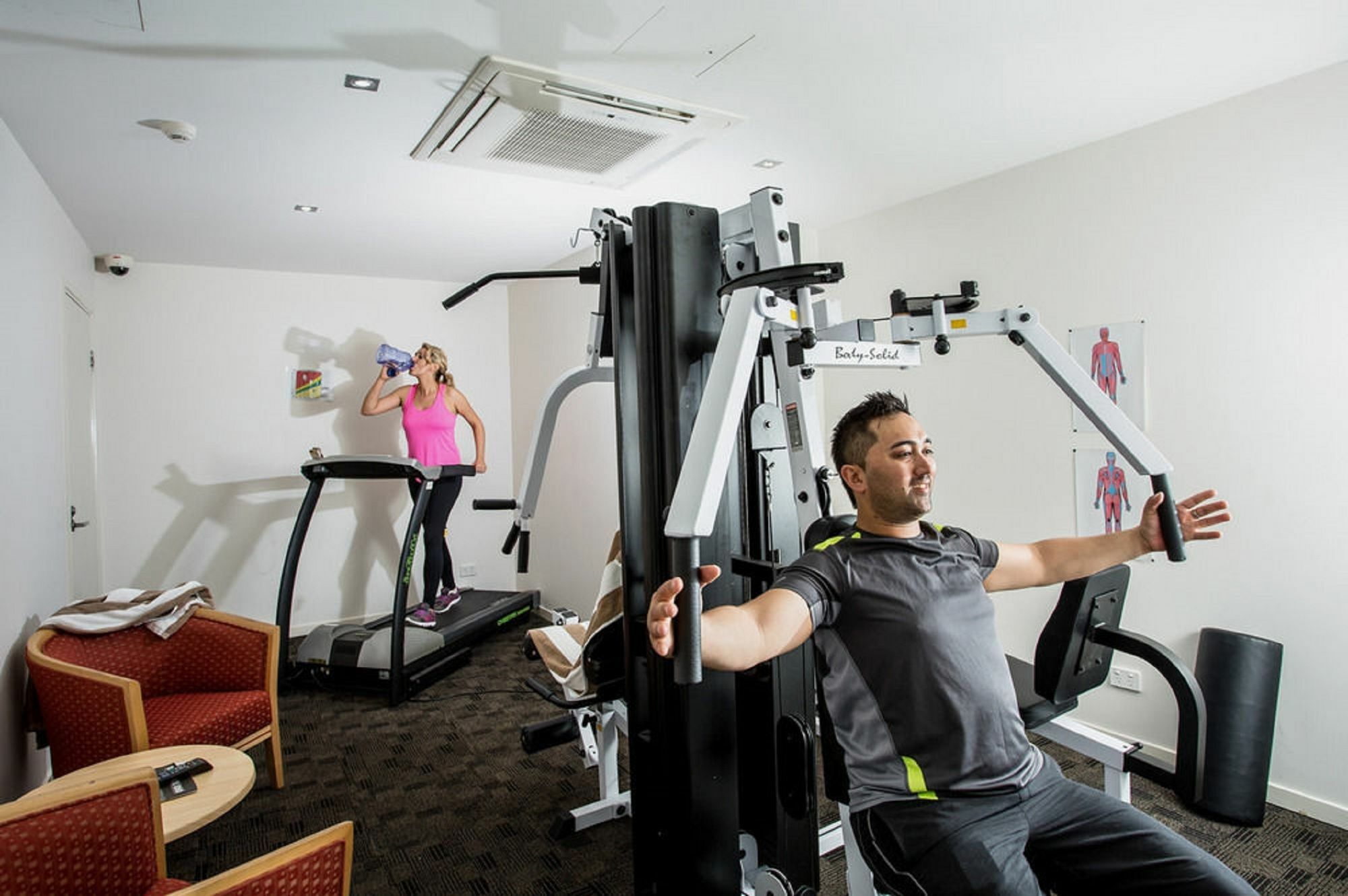 Ramada By Wyndham Hervey Bay Zewnętrze zdjęcie The gym at the hotel
